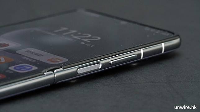 【评测】Huawei Pocket 2 国行 外型 手感 体验 屏幕 相机 效能开箱评测