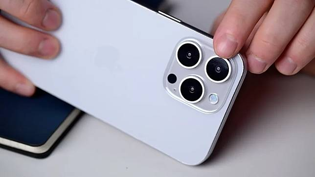 iPhone 16 Pro 或推出 2TB 容量型号