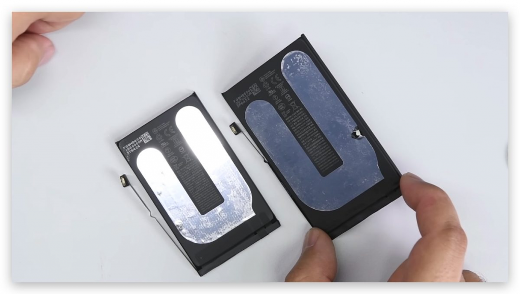 iPhone 16 基础款电池采用新「导电去胶」技术，施加电压即可轻松拆卸电池