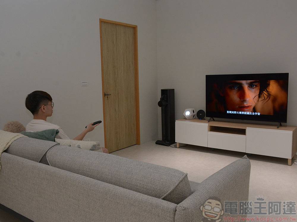 LG OLED 55寸 B4 经典系列智能显示器开箱、实测：顶级影音效果打造个人专属剧院 - 掘金咖