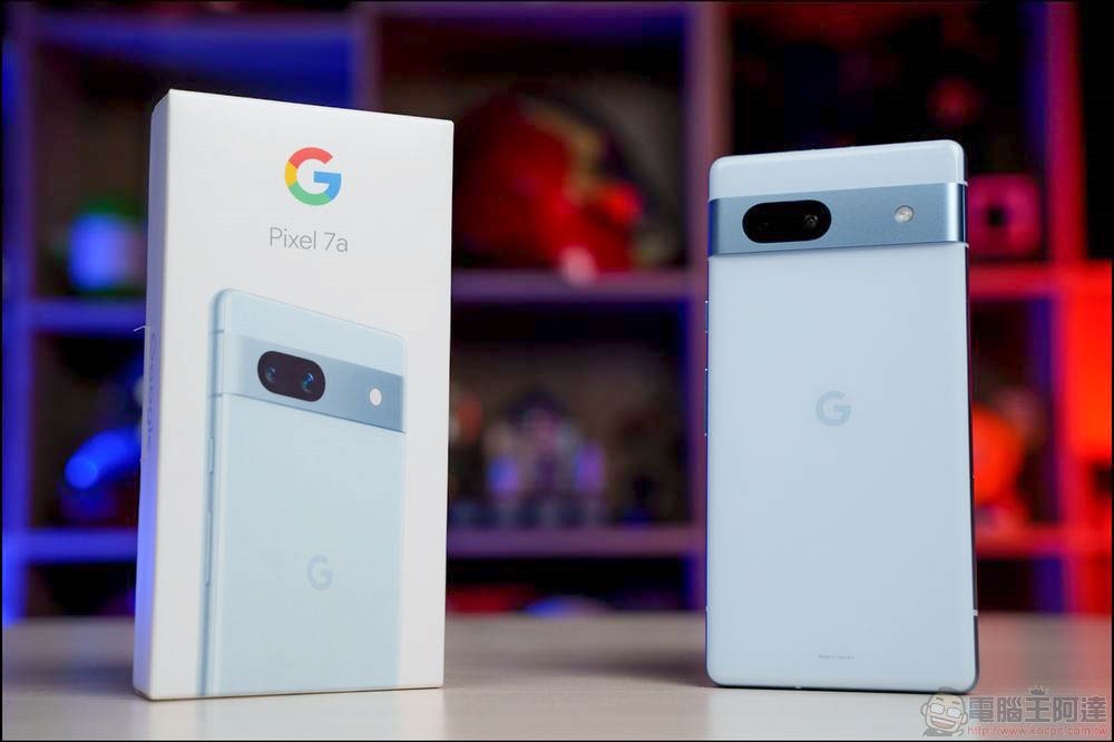 谷歌 Pixel 7a 开箱 - 01