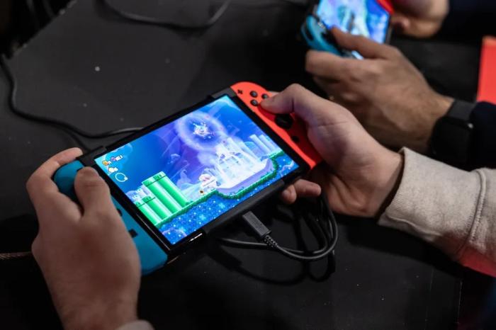 Switch2冲上趋势！ 据爆料具有双屏幕体验、eShop大升级 第1张