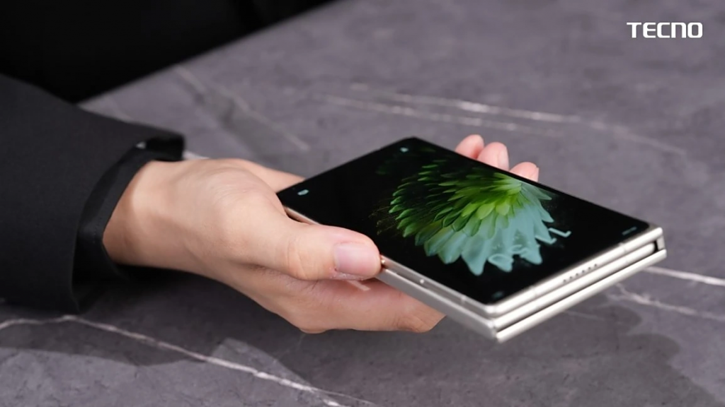 传音 Tecno 公布三折概念机，PHANTOM Ultimate G Fold Concept 全球最薄