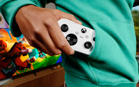 微软推出尺寸更小的XBOX Nano 控制器，体积缩小体验依旧