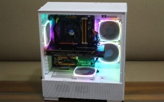 君主MONTECH SKY TWO玻璃透侧ATX机壳-搭载双面全景玻璃与四颗ARGB风扇，视觉飨宴尽收眼底