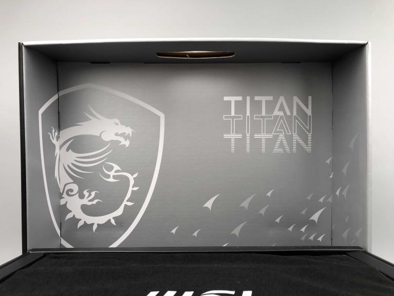 MSI TITAN GT77 12UHS-012TW实测开箱，史上最强完全制霸游戏战场17.3吋电竞笔电！-第31张图片-苹果试玩