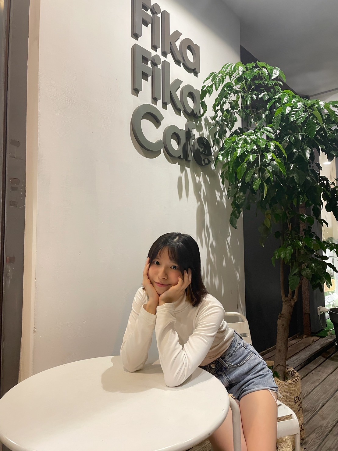 做过餐饮业、中医诊所、电商、直播主,目前还在慢慢摸索职涯方向的Penny可说是职场经验相当丰富。 Penny提供